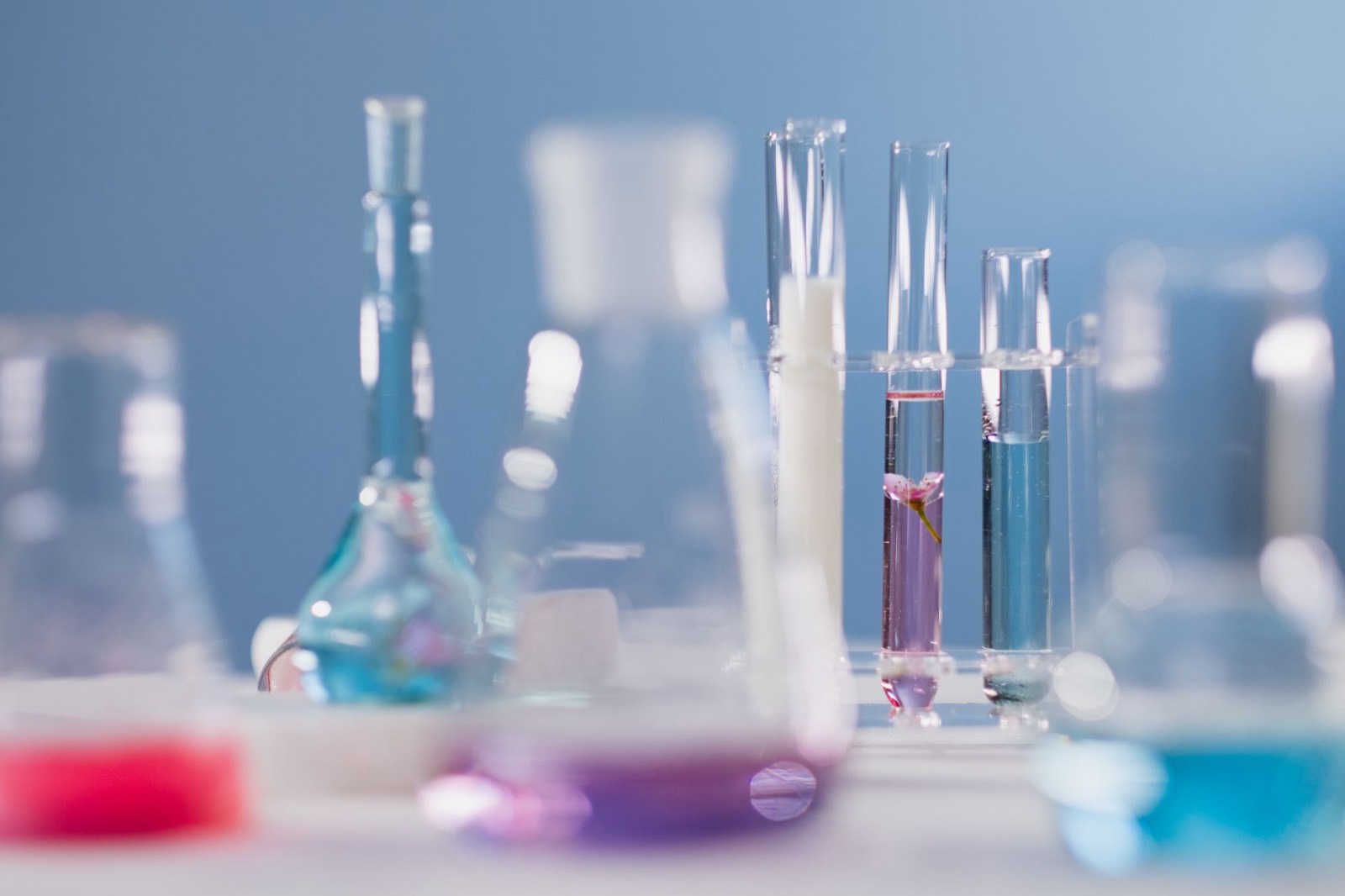 Laboratory glassware used in cannabis potency and terpene analysis