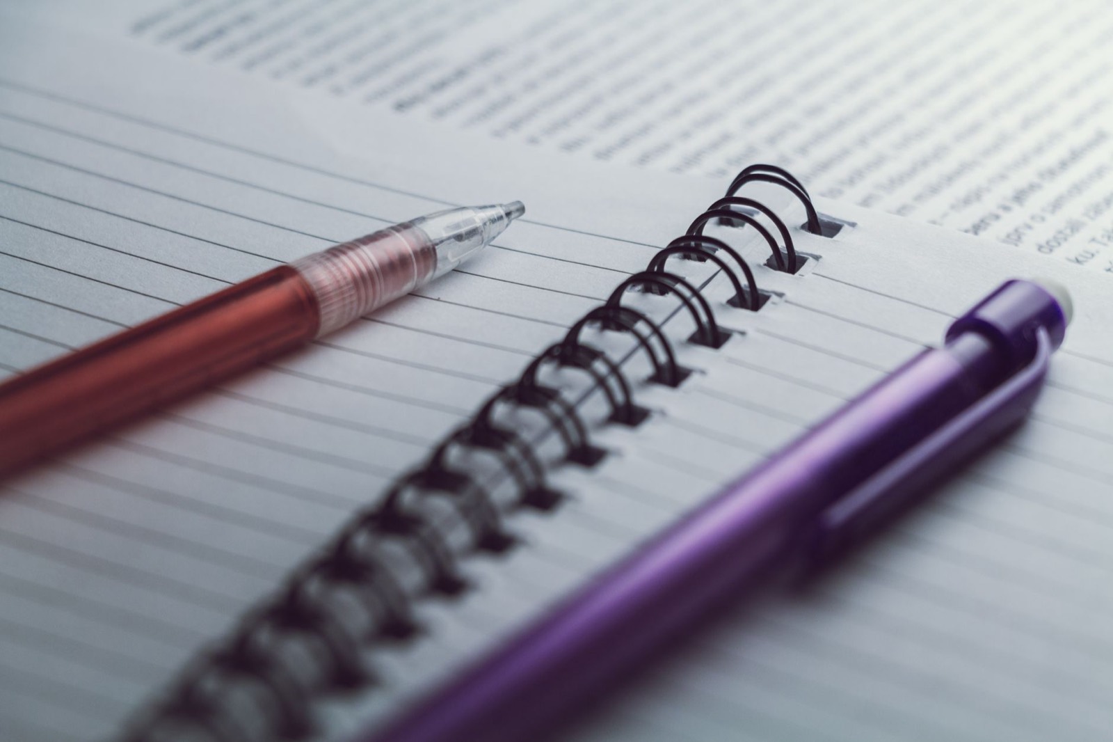 Notes representing the questions to bring to a lab report
