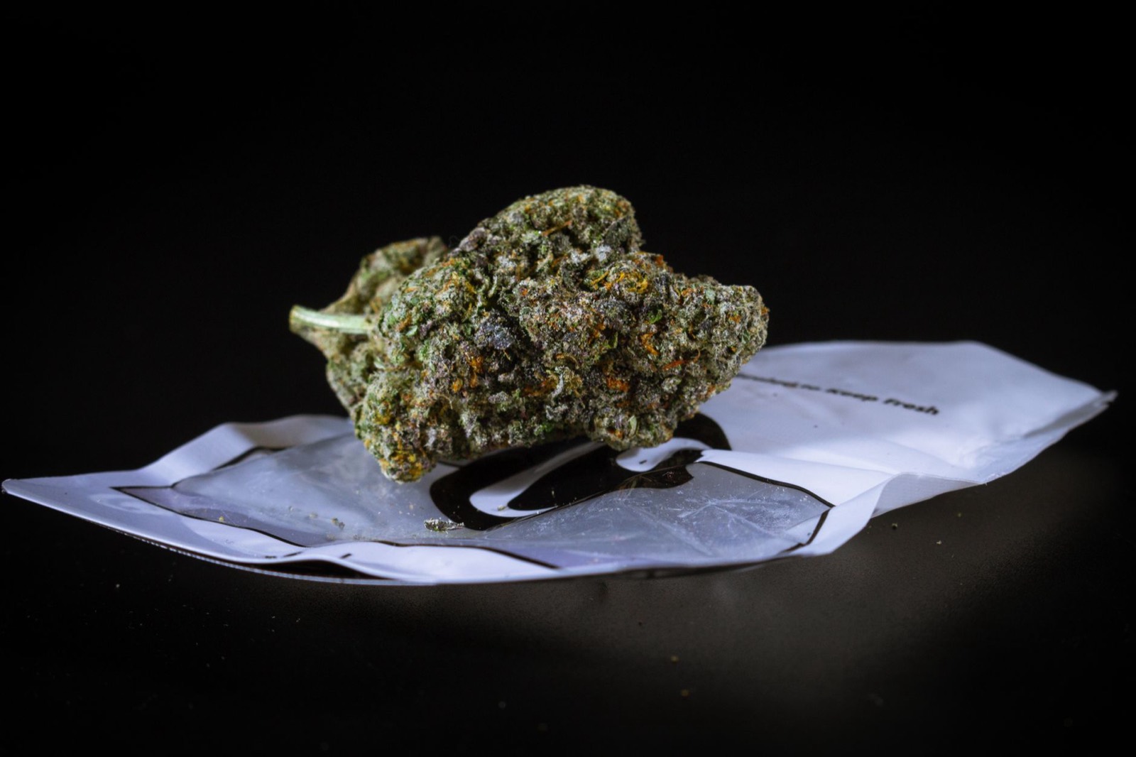 Macro view of cannabis trichomes used to judge harvest timing