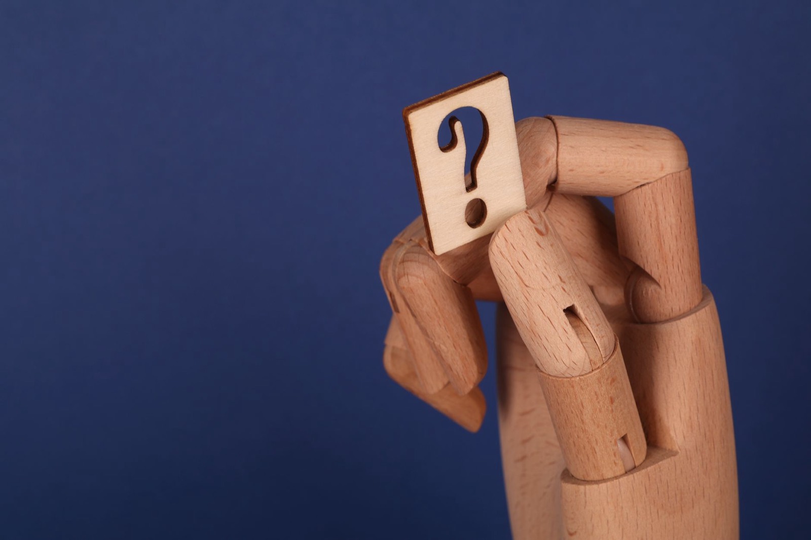 Question mark representing the uncertainty in cannabis classification labels