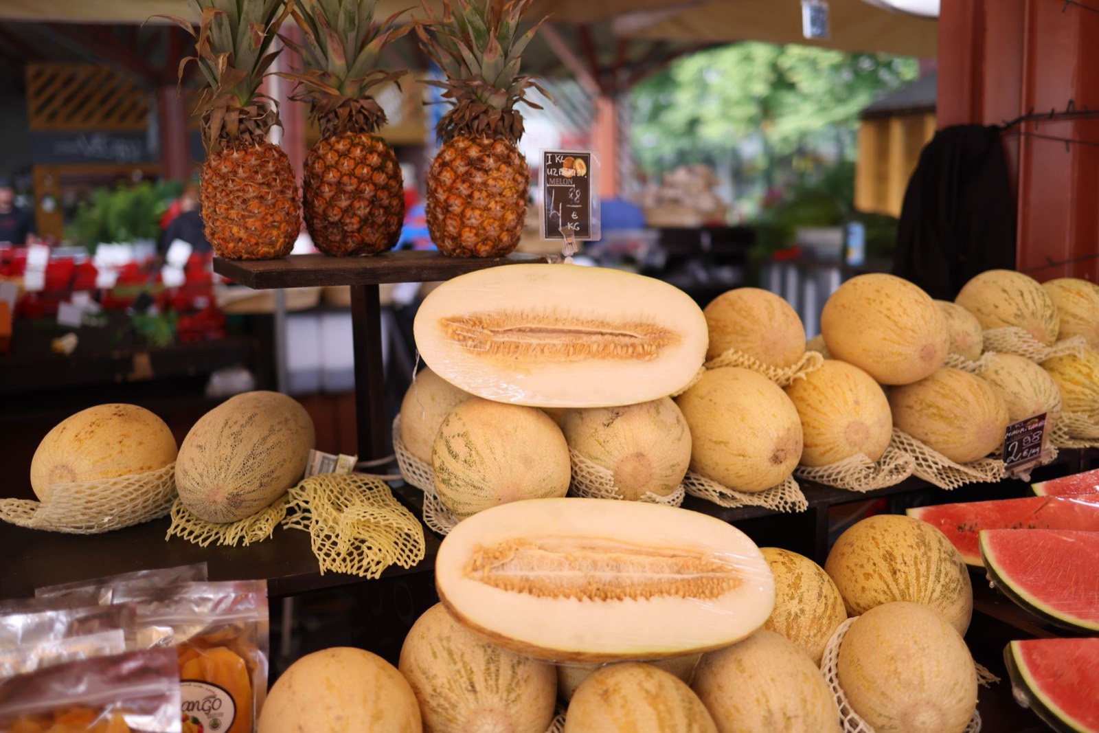 Fresh melon as a flavour reference for Kiwano terpenes