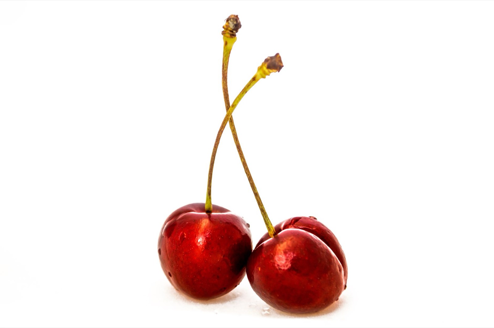 Ripe cherries representing the Michigan Cherries strain flavour profile
