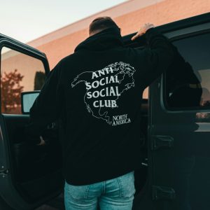 Primal Punch Hoodie — Lost Leaf